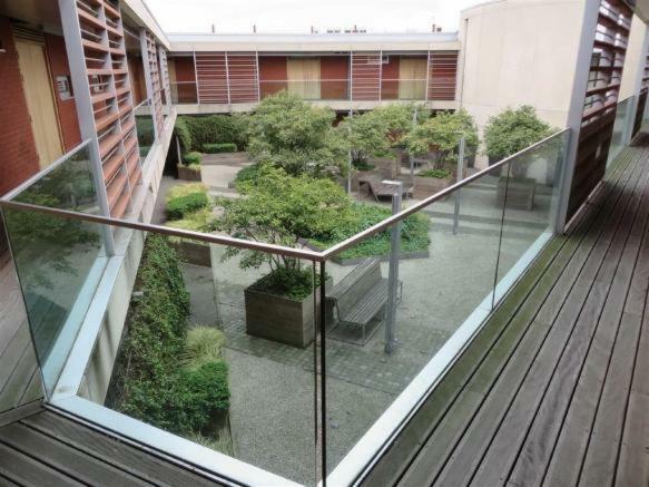 Luxury Modern Apartment レスター エクステリア 写真